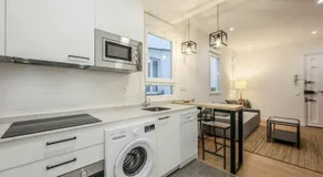 MyHouseSpain - Glamour y confort cerca del Retiro - Image 3