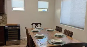 Henderson home - Image 5