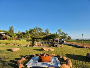 BAAN GINA Pool Villa & Resort - Image 3