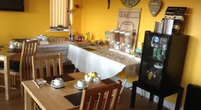 B&B Dorwyn Manor - Image 5