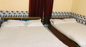 Hotel Regal Palace - Image 5