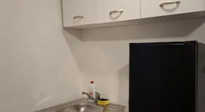 Fly & Stay Apartments - Image 4