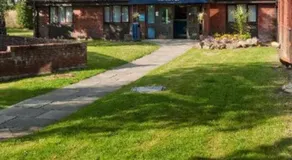 Travelodge Wirral Eastham - Image 3