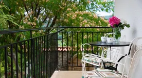 Iria's Cosy Traditional House - Image 3