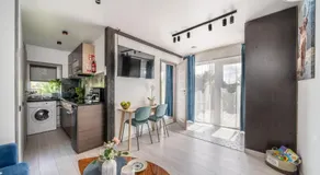 Family Garden Apartments with Free Private Parking & Playground - Image 2