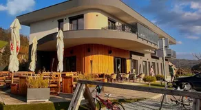 Waterbed Apartment I 4 Min to A2 I E-Bikes I Near Ljubljana - Image 4
