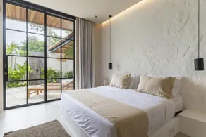 Luxurious Two-bedroom Villa - Image 2