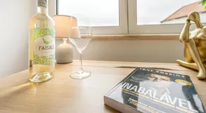 April Square Guesthouse by Lisbon with Sintra - Image 4