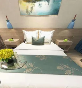 Sunshine Hotel - Image 2