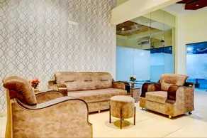 Hotel Ginger Gold Newly renovated - Image 1