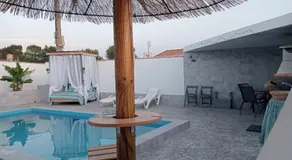 LAS TRES ROSAS - Image 4