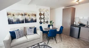 Queensferry Gardens Residence 9 - Image 2