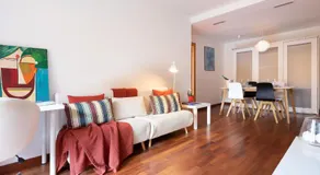 Lets Holidays BIG TERRACE APARTMENT IN BARCELONA - Image 2
