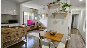 Prime location: Just steps away from Oxford Street - Image 2