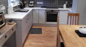 Elm Cottage - Image 3