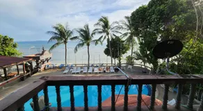 Coral Resort & Bungalows - Image 2