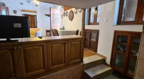 Traditional House - Image 3