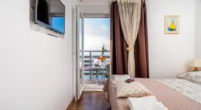 Apartments Tolic - Image 2