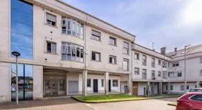 White Tree Rooms and Apartments - Image 5