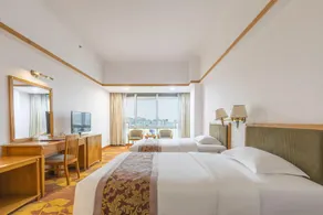 Jiangmen Tianyue Hotel (Xinhui Century Commercial Street Gangzhou Plaza) - Image 2