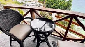 Pescador View Beachfront and Extension by the Ocean Hostels & Restaurant Moalboal - Image 3