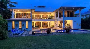 BIG Beach House Tranquility - Image 4