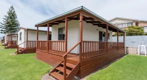 Beachport Caravan Park - Image 4