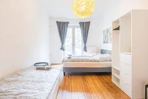 Cosy 2-room Apartment in urban location - Image 5