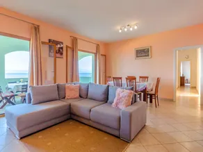 Seafront Holiday Home Marija - Image 4