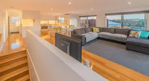 Boardwalk Boulevard, Cowes - Image 3