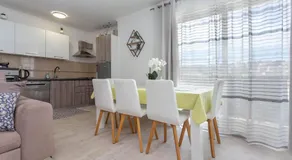 Apartments Edi - Image 4
