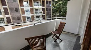 Yoga House - Image 2