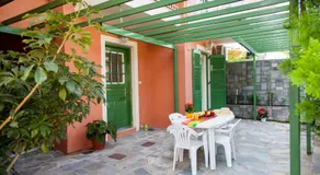 Georgakis George Rooms - Image 4