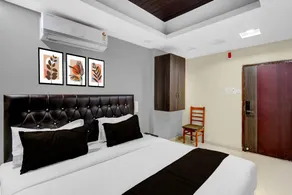 Hotel O by OYO Kings Inn Luxury Rooms - Image 2