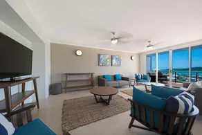 Blue Horizon Resort - Image 4