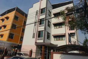 Thitikan Apartment - Image 4