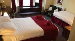 Abbey Lodge Hotel - Image 2
