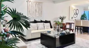 Luxury home, Jacuzzi/Rooftop, King, A/C, Netflix - Image 3