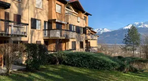Apartamento vacacional ideal para familias con terraza y jardín | Acepta mascotas - Image 4