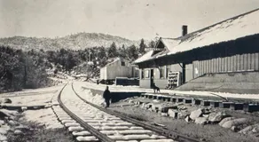 Crown King Depot Sleeper Cars - Image 5