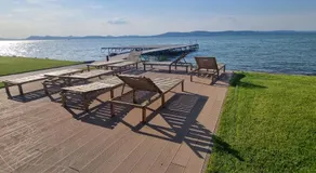 Platán Beach Apartman with lakeview - Image 5