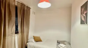 Wellington Central Apartment - Image 5