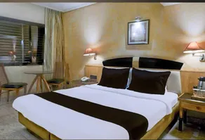 Townhouse Oak Baramati Industrial Estate Formerly Hotel Surya - Image 2