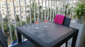 Seabreeze Apartment - Image 2