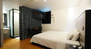 First Hotel Geoje - Image 4