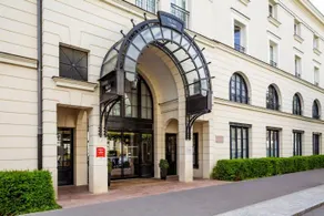 Disneyland Deluxe flat, outside pool, Climatisation, 1 min to Disney Parks - Image 3