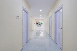 Hotel O V Guest Inn - Image 3