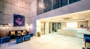 Iris Hotel - Image 2