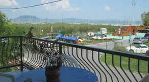 Fenyves Villa - Image 3