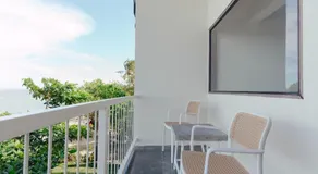 Katig Beachfront Boutique Hotel - Image 5